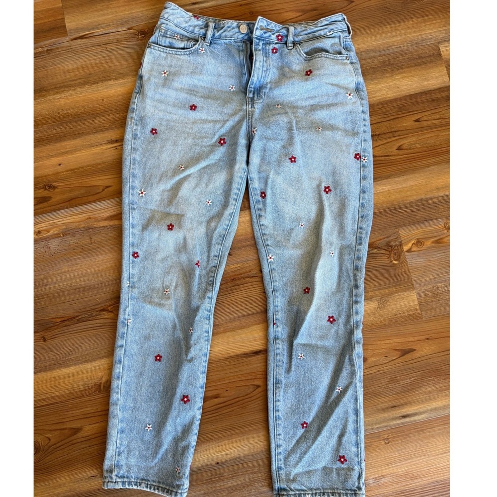 PacSun Mom Jeans Light Wash‎ Floral Daisy Embroidered High Waisted Size 28